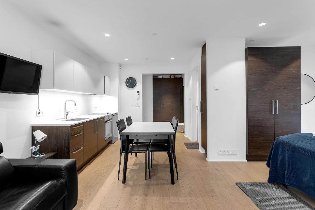 Modern Studio Apartment - Amazing Location Рейкьявик Экстерьер фото